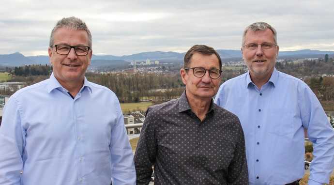 Die ZinCo-Geschäftsführer Ulrich Schäfer, Manfred Krüger und Dieter Schenk (v.l.) bleiben auch nach der Übernahme durch Holcim für das Unternehmen verantwortlich. | Foto: ZinCo GmbH