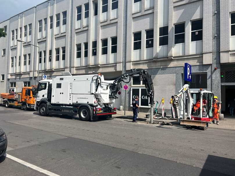 Der DinoCity ist prädestiniert für Saugbagger-Einsätze im engen innerstädtischen Raum. | Foto: MTS