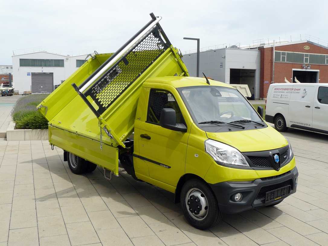 Piaggio Porter NP6 mit Meiller-Kipper: Vorstellung und Test Piaggio Porter NP6 mit Meiller-Kipper: Vorstellung und Test