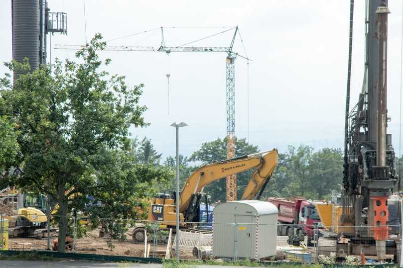 Infineon baut ein neues Werk an der Königsbrücker Straße. | Foto: Peter Hilbert für SEDD