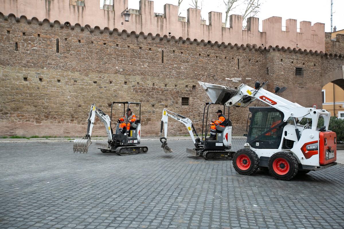 Arbeiten zum katholischen "Heiligen Jahr". | Foto: Bobcat