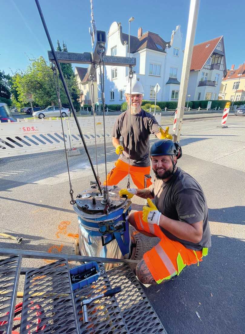 Die Installation des Vertiliner XR erfolgt analog zum Einbau des Standard-Vertiliner. | Foto: Rohrsanierung Jensen