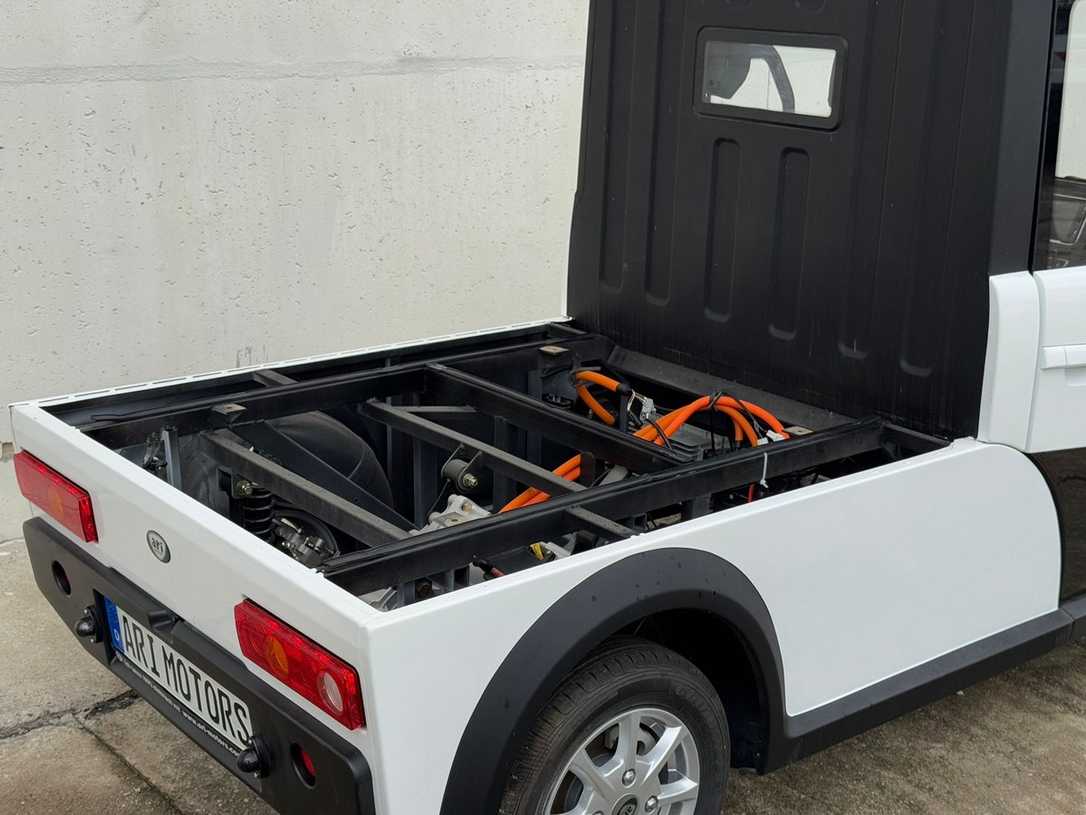Ari Motors: Elektro-Fahrzeuge als Fahrgestelle erhältlich Ari Motors: Elektro-Fahrzeuge als Fahrgestelle erhältlich