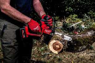 Für die Baumpflege im Winter im exklusiven Test: Kettensäge Stihl MSA 300