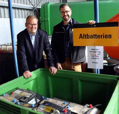 Zeppelin führt Pfandsystem für Batterien von Baumaschinen ein