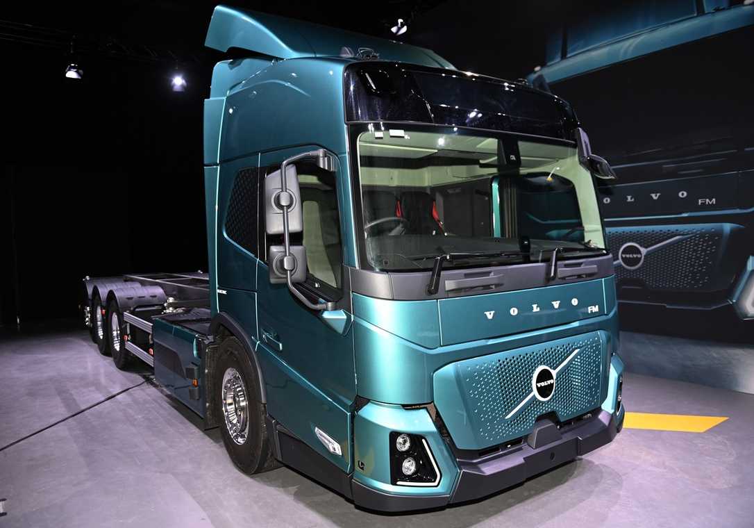 E-Lkw: Neuer Elektro-Volvo FM Low Entry für die Stadt