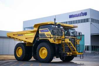 Komatsu testet Muldenkipper mit Wasserstoffmotor