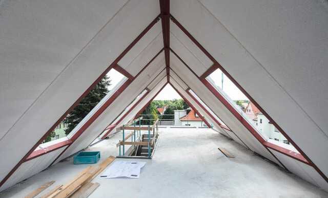 Gleichmäßiges Klima für die Wohnung unterm Dach gewährleistet das Ytong-Massivdach.