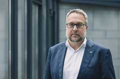 Carsten Burckhardt rückt zum Bundesvize der IG BAU auf