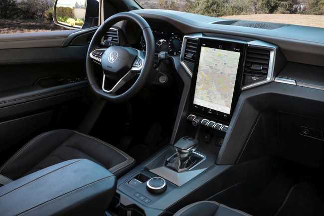 Deutlich moderner und digitalisiert empfängt das Amarok-Cockpit seine Fahrer. | Foto: Volkswagen
