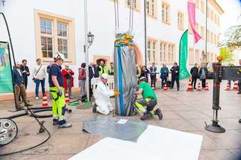 Demo-Baustelle weckt Neugier