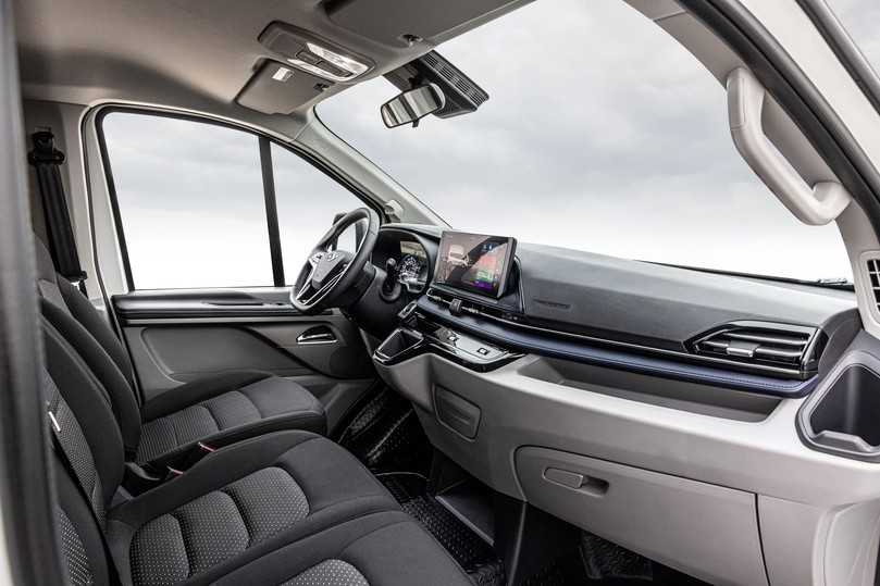 Modernes Interieur und Platz für 3 Personen im neuen Maxus eDeliver 7. | Foto: Maxomotive Deutschland