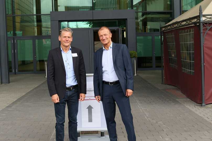 Als starkes Organisationsteam vor Ort in Fulda: Dr.-Ing. Igor Borovsky (l.) und Michael Hippe | Foto: TAH