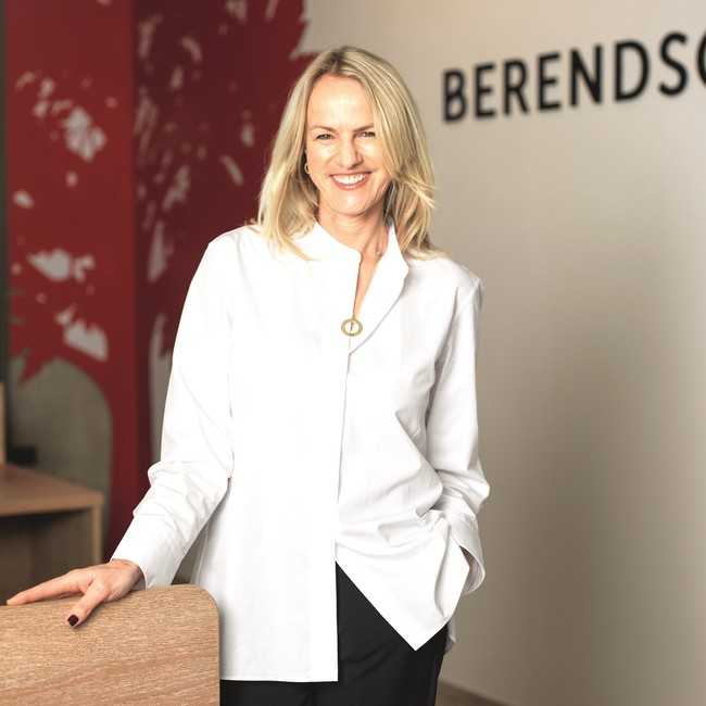 Astrid Schulte, Vorstandsvorsitzende bei Berendsohn, ließ bei dem Traditionsunternehmen digitale Kompetenzen ausbauen und sukzessiv erweitern. | Foto: Arne Weychardt