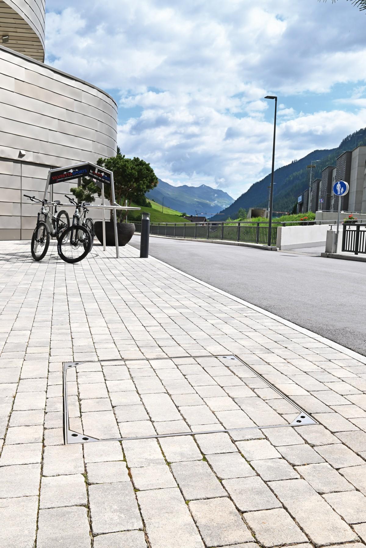 Geliefert wurden die Schachtabdeckungen in der Lkw-befahrbaren Variante. | Foto: Richard Brink GmbH & Co. KG