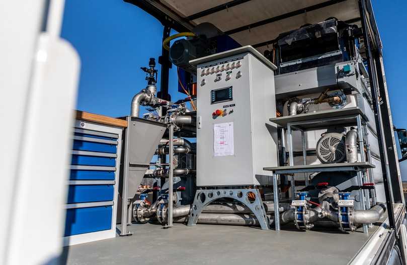 Die neue Zentrifuge um Mudcleaner Truck sorgt für 33 Prozent mehr Leistung beim Bohrschlamm-Recycling. | Foto: Max Wild Die neue Zentrifuge um Mudcleaner Truck sorgt für 33 Prozent mehr Leistung beim Bohrschlamm-Recycling. | Foto: Max Wild