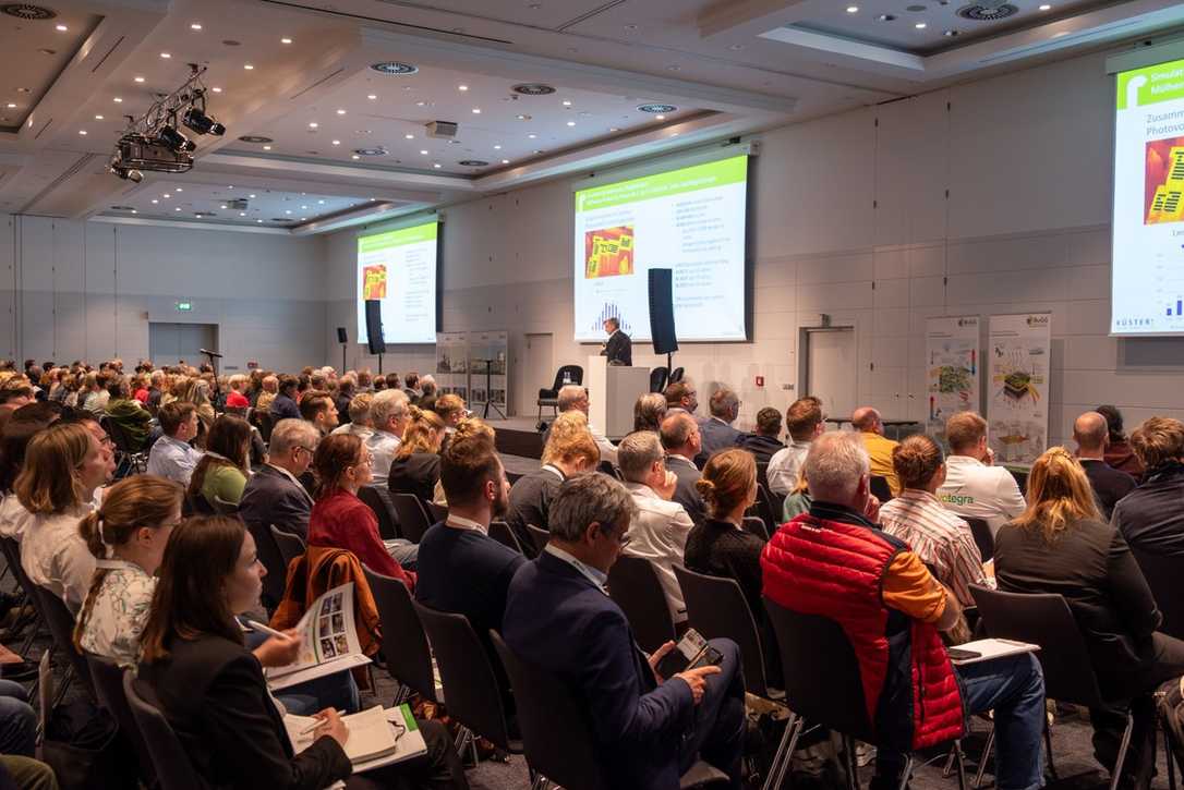 Dach- und Fassadenbegrünung: Fachkongress in Berlin Dach- und Fassadenbegrünung: Fachkongress in Berlin
