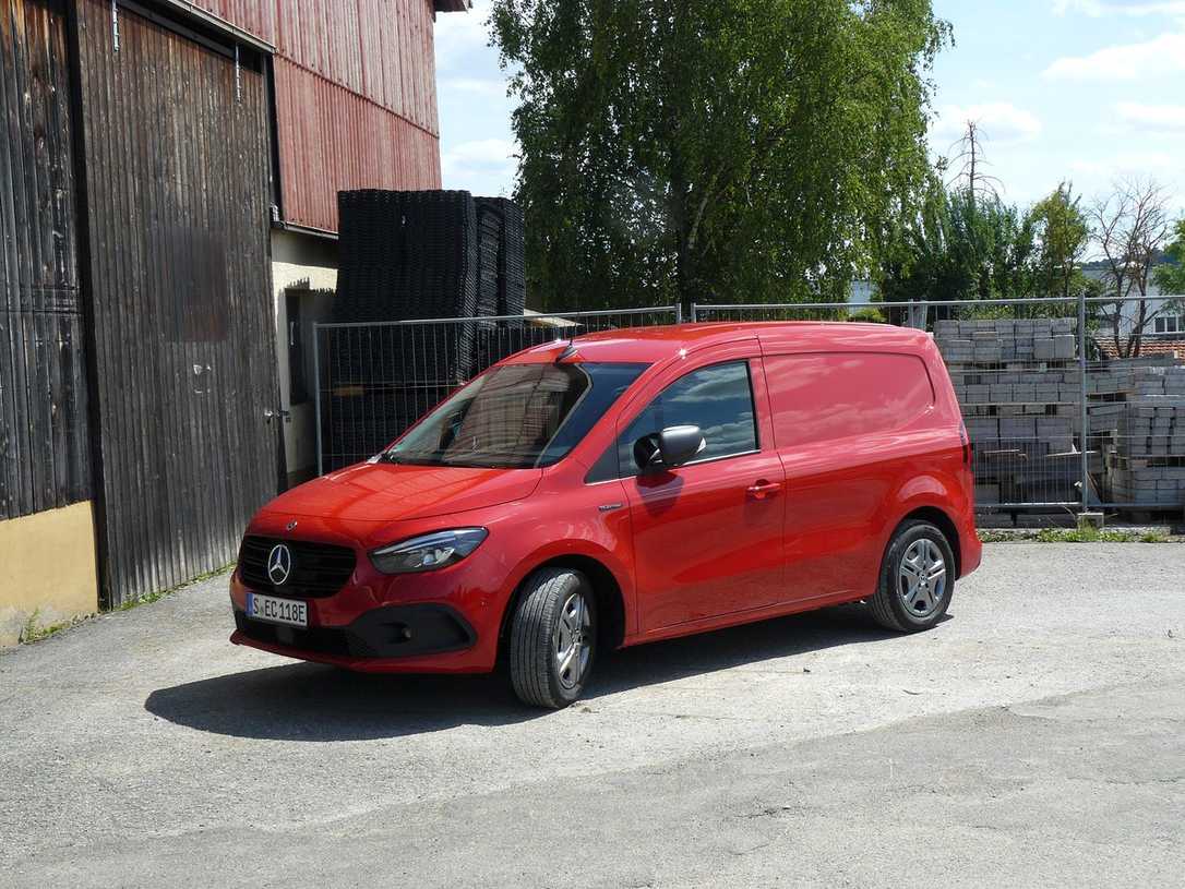 Reanult oder Mercedes: eCitan im Vergleich zum Kangoo Rapid E-Tech - ein Praxistest