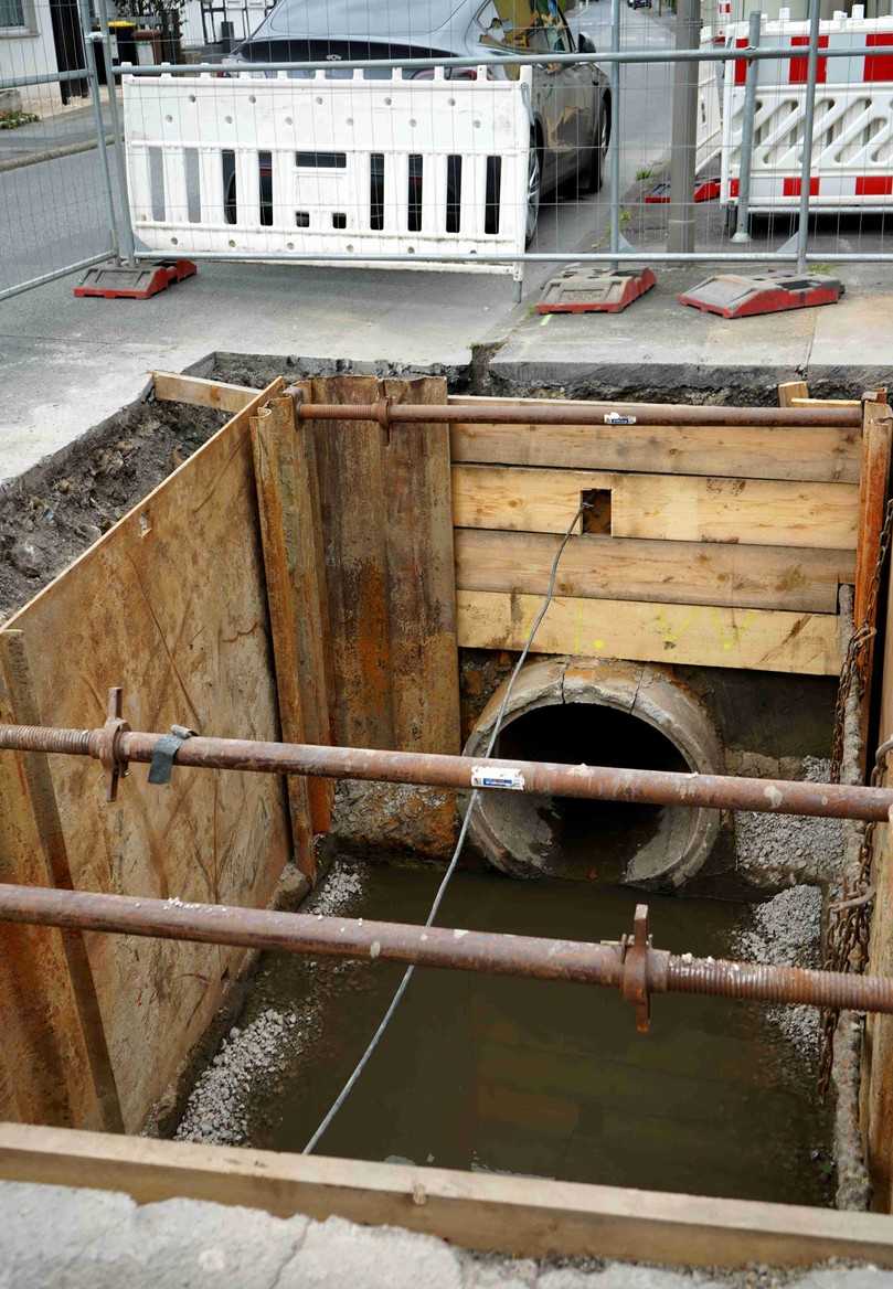 Die Gruben wurde gezielt auf das notwendige Maß reduziert und ersparten so viele Kubikmeter Bodenaushub und -transporte. | Foto: Sanierungstechnik Dommel Die Gruben wurde gezielt auf das notwendige Maß reduziert und ersparten so viele Kubikmeter Bodenaushub und -transporte. | Foto: Sanierungstechnik Dommel