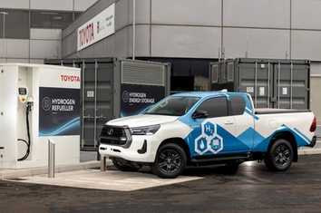 Toyota mit Brennstoffzellentechnik