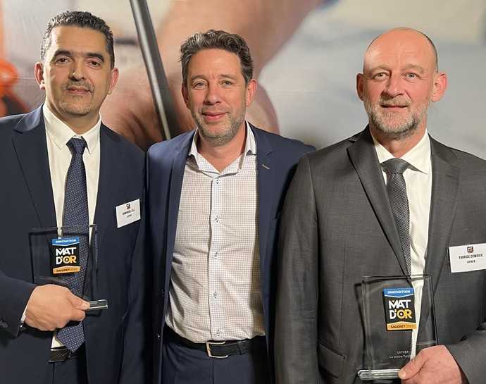 Eric Limasset (Mitte), Geschäftsführer von Layher Frankreich, nahm den Innovationspreis Mat D’Or für den Aluminium-Träger TwixBeam entgegen. | Foto: Layher