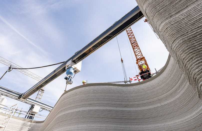 Der erste Bauabschnitt des "Serverhotels" in Heidelberg: 3D-Betondruck ermöglicht sehr freie organische Geometrien. | Foto: Peri 