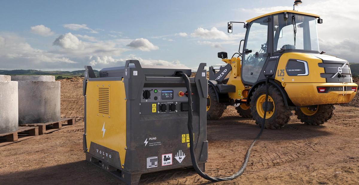 Mit dem mobilen Energiespeicher PU40 bietet Volvo CE nun auch eine Ladelösung für kompakte Baumaschinen an. | Foto: Volvo CE