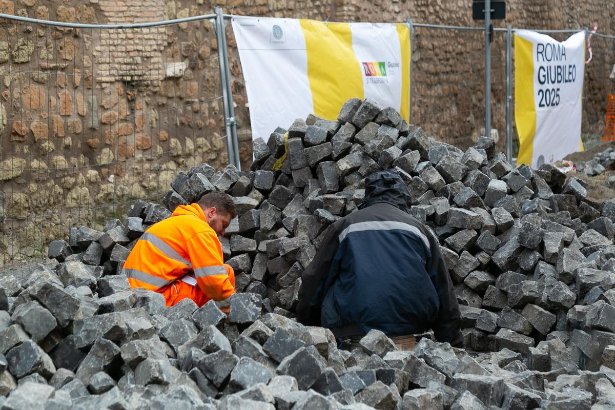 Arbeiten zum katholischen "Heiligen Jahr". | Foto: Bobcat