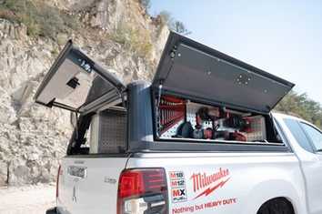 Werkstatt-Ausstattung für den Pick-up L200