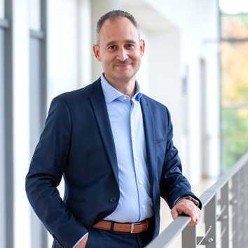 Thomas Förstner verstärkt Köster-Vorstand