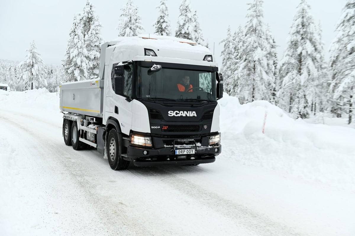 Fürs Baugeschäft gemacht: Straßenkipper Scania 500 P XT 6x2. | Foto: Quatex