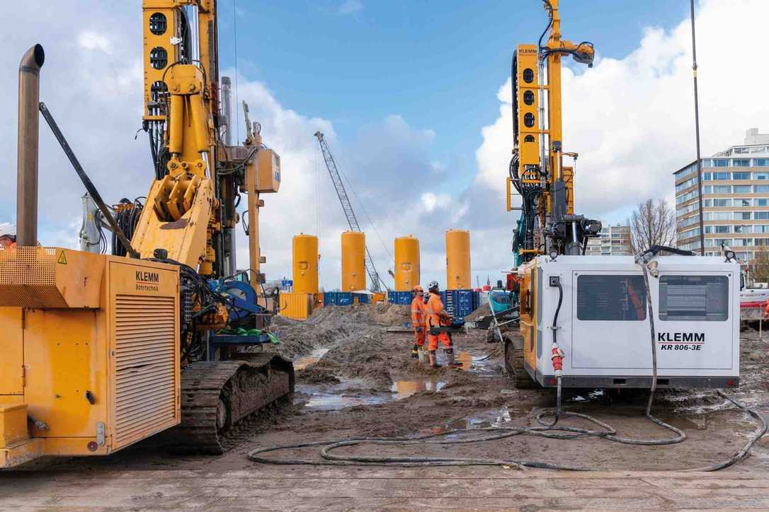 Klemm Bohrtechnik Elektro-Bohrgerät KR 806-3E bei Bauer Spezialtiefbau in den Niederlanden