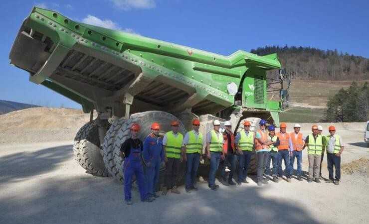 Kuhn baut Elektro-Muldenkipper