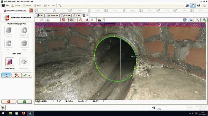 Ansicht der Software IKAS evolution: Mit der Panoramo-3D-Vermessung kann über frei wählbare Messpunkte (gelb dargestellt) der Durchmesser des Zulaufes in der Schachtsohle vermessen werden. | Foto: IBAK
